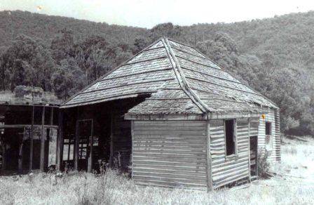 B2329 Ruins of Cronin's Hotel