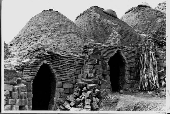 lungtan pottery hainan.jpg