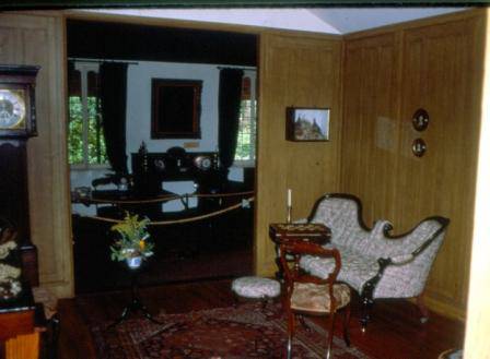 B0196 La Trobe's Cottage