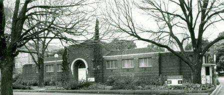 B4062 Grainger Museum