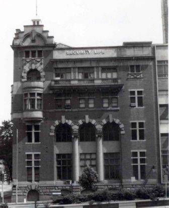 B4096 Security Building