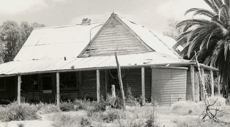 B4235 Bael Bael Homestead