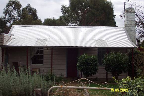 23515 Blacksmith s Shop Tarrington 0942