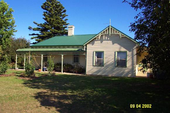 23304 Brae Park Branxholme north side 0724