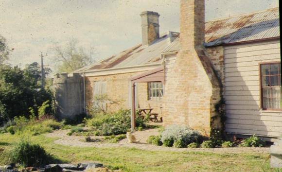 the towers victoria parade kilmore rear view cottage