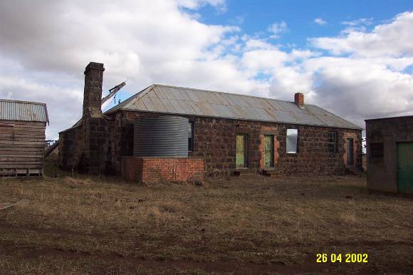 23429 Cheviot Hills Penshurst men s quarters 0841