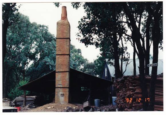 Bizan Style Pottery Kiln 105 Barreenong Rd Colour 1 - Shire of Eltham Heritage Study 1992