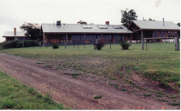 Former Wellers Pub at Pitman Cnr Kangaroo Ground Colour 6 - Shire of Eltham Heritage Study 1992