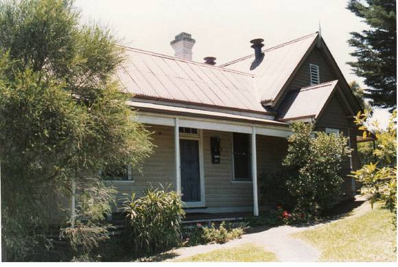 Kangaroo Primary State School Elth Yarr Glen Rd Colour 2 - Shire of Eltham Heritage Study 1992