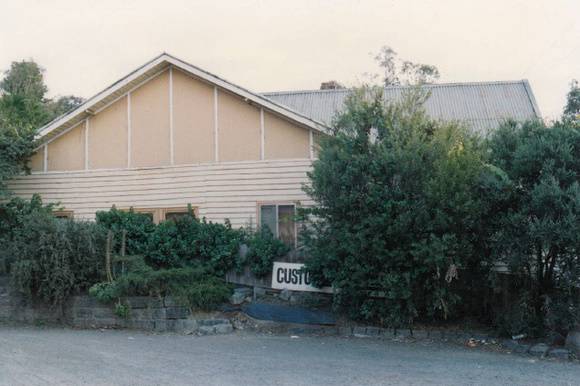 Hurstbridge Post Office 794 Heid King Rd Colour 2 - Shire of Eltham Heritage Study 1992