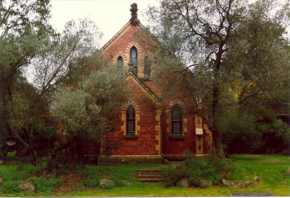 Uniting Church Main Rd Eltham Colour 1 - Shire of Eltham Heritage Study 1992