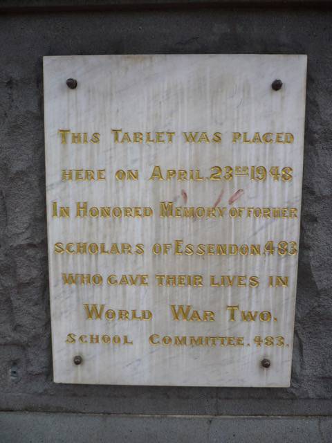 Essendon Primary School No.483 war memorial