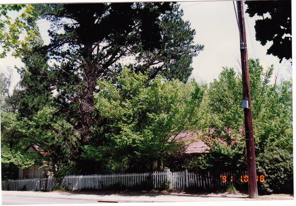 Jarrold Cottage Shop Studio 701 Main Rd Colour 4 - Shire of Eltham Heritage Study 1992