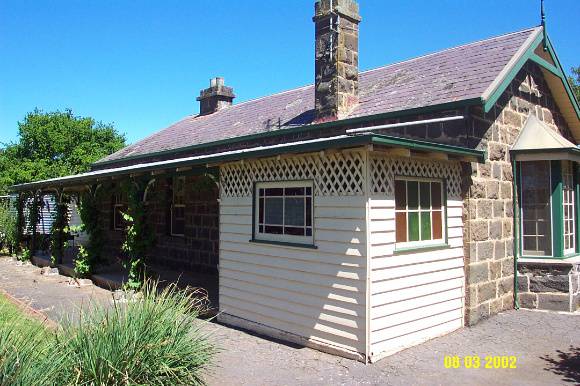 23266 Croxton Croxton East side verandah 1770