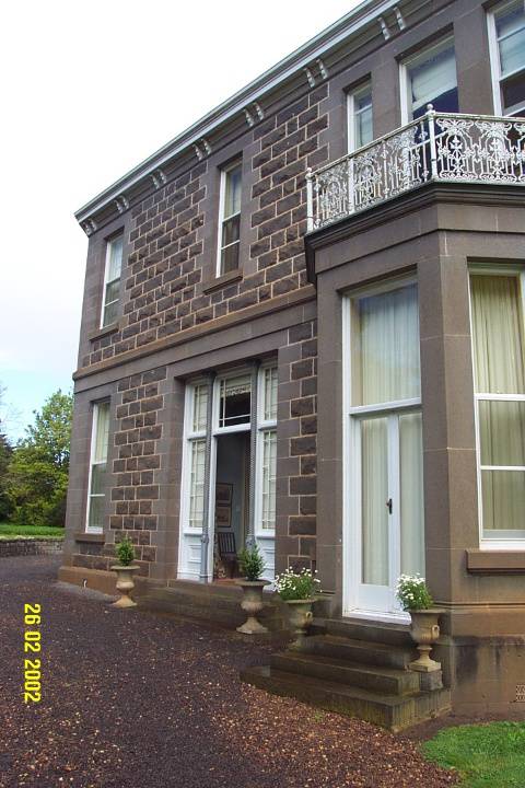 23175 Devon Park Dunkeld facade 1643