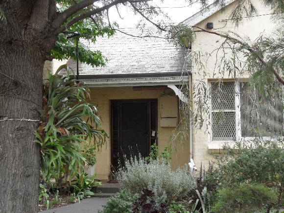 34 Nicholson Street