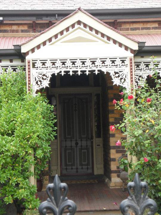 36 Nicholson Street