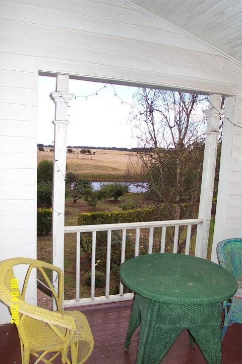 23230 Dunroe Byaduk North balcony 0046