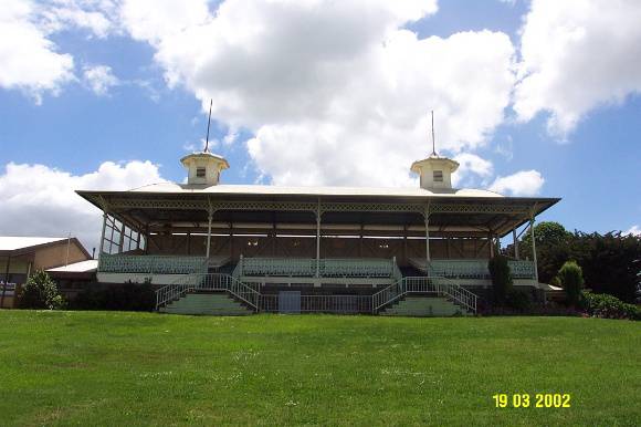 23522 Hamilton Racecourse Grandstand  old  1838