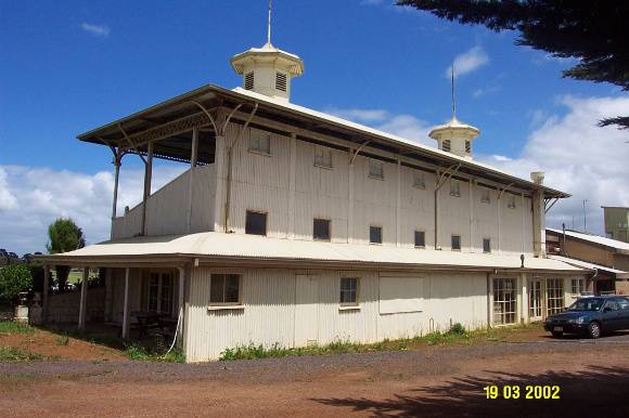 23522 Hamilton Racecourse Grandstand  old  rear 1845