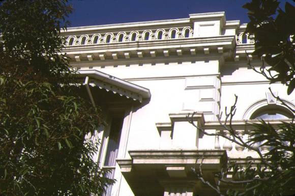 residence 193 george street east melbourne top floor detail may1983