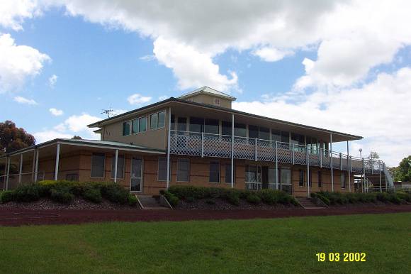 23522 Hamilton Racecourse Grandstand  Punch  1834