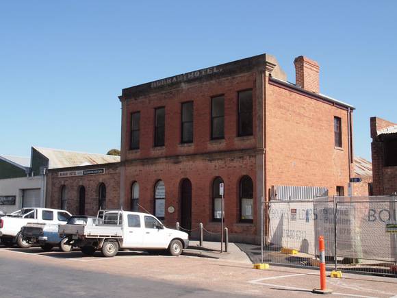 H1071 FORMER MURRAY HOTEL LHA 2015 1.JPG