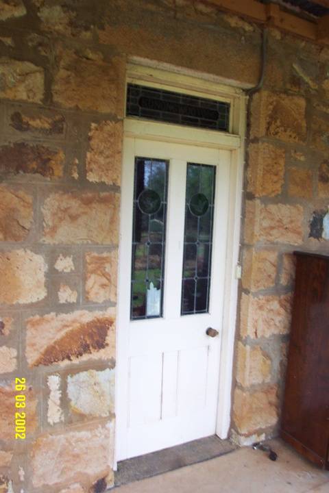 23206 Konong Konongwootong front door 2016