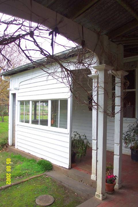 23419 Lovatdale Glenthompsondetail of verandah 1235
