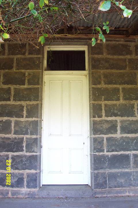 23190 Lyne Homestead Byaduk North front door 1432