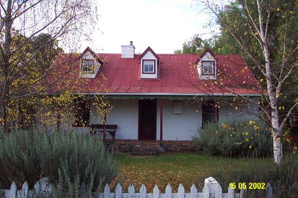 23507 Lutheran Manse  former  South Hamilton 0923