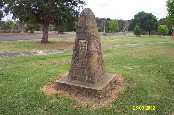 23180 Major Mitchell memorial Queens Park Coleraine 2043