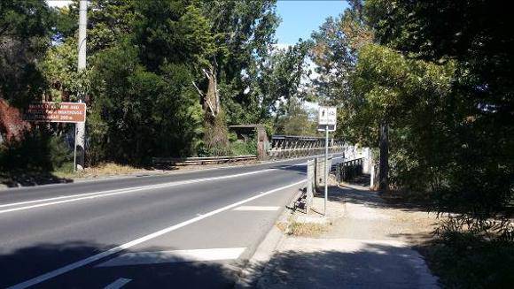 Chandler Highway Bridge looking to the south (City of Boroondara) 
from the northern side of the bridge (City of Yarra).jpg