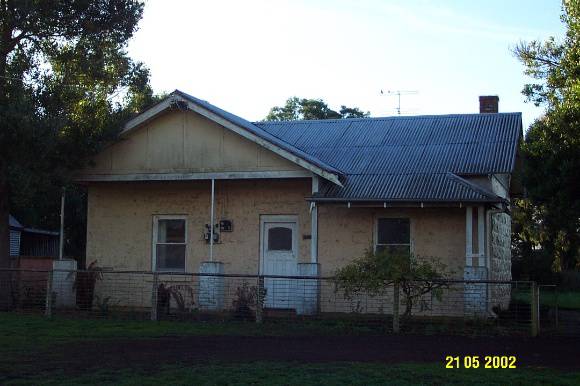 23440 Mossgiel Cobb St Penshurst 1035