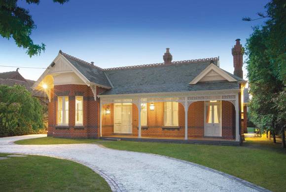 Helenslea, 181 Kooyong Road, Toorak
