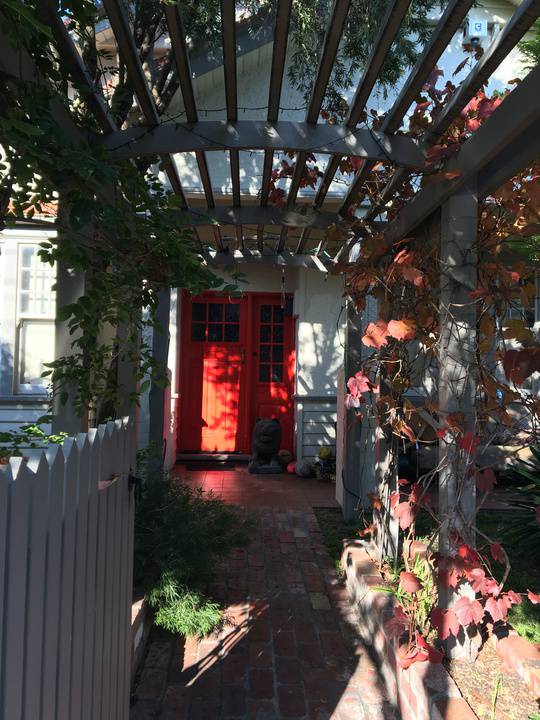 64 Hickford Street BRUNSWICK EAST