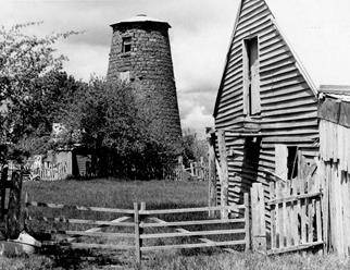 1974, windmill and barn.jpg
