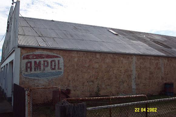 23336 Penshurst Motors 106 Bell St east 0816