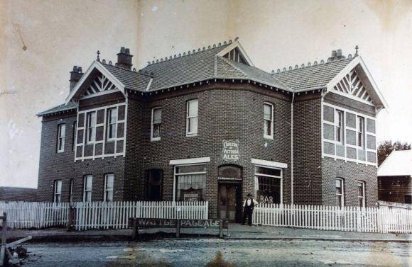 The Lincolnshire Arms Hotel, reconstructed post-fire c1905.