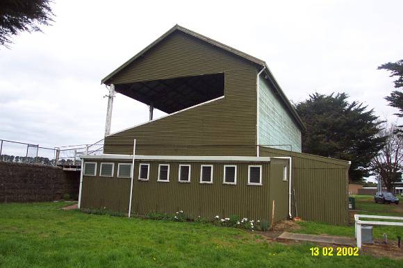 23379 Grandstand Racecourse Penshurst 1547