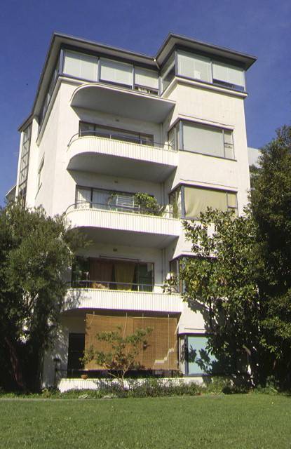 1 newburn flats queens street south melbourne front elevation oct1999