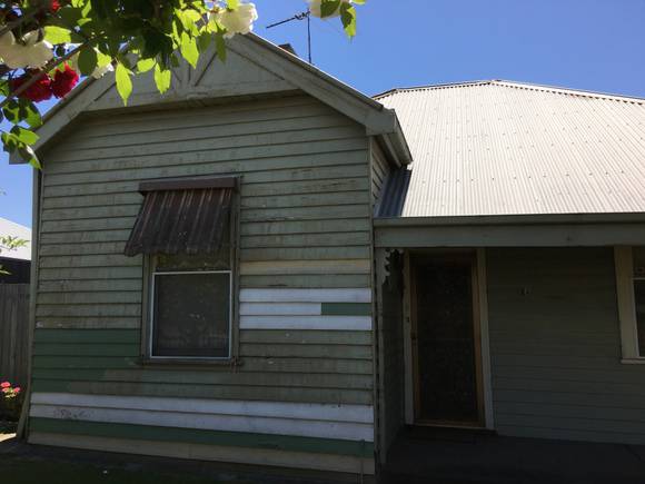 House, 84 Main Street