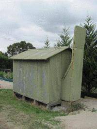 2011, caretaker's hut, Yarra Glen.gif