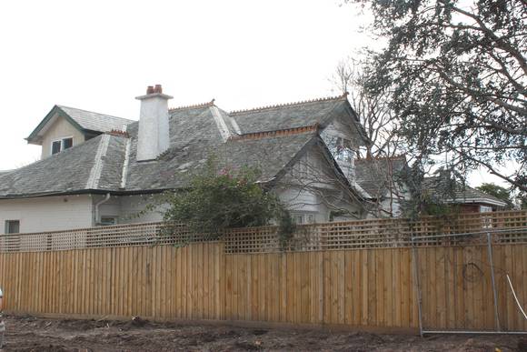 29 Scott Grove Glen Iris