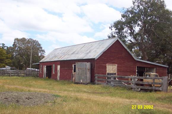 23205 Springwood Homestead Wannon stables 2071
