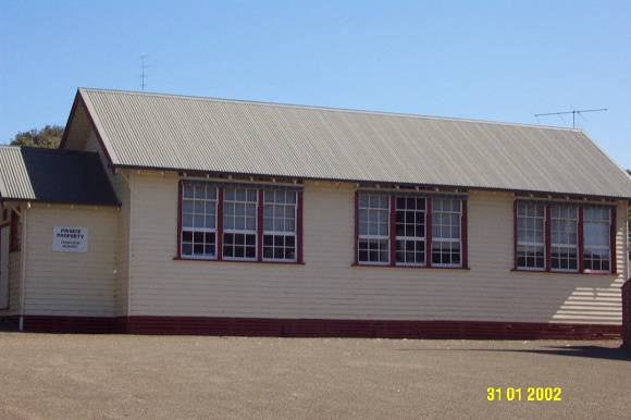 23143 St Joseph s Catholic School Coleraine 0447
