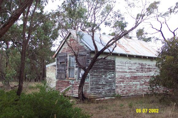 23416 Former School Mooralla 1176