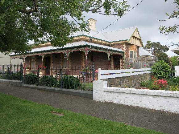 34 Ftizroy Street