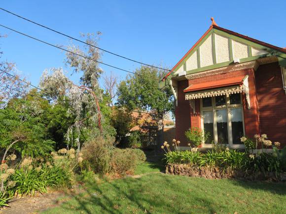 33 Brewster Street Essendon