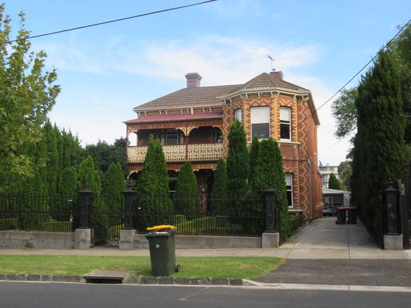 31 Nicholson Street Essendon
